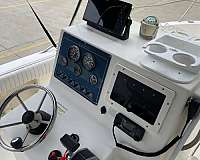 new-used-center-console-fishing-boat-for-sale