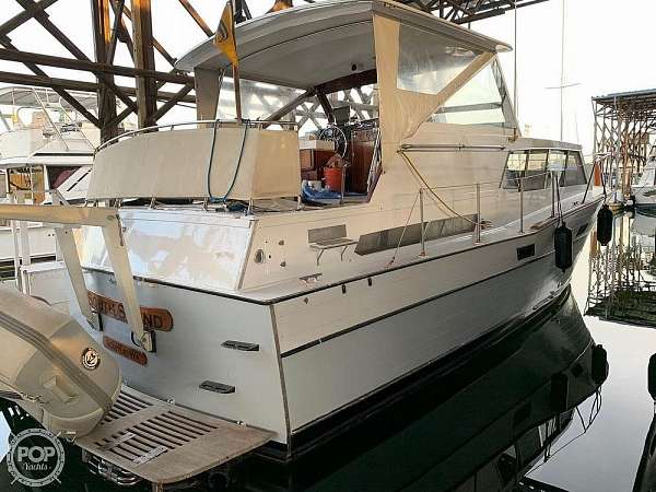 42' pacemaker motor yacht