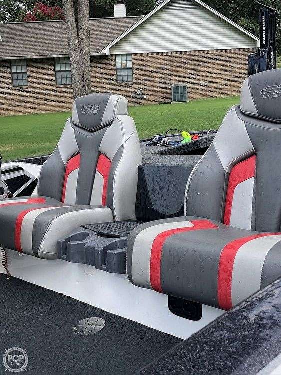 2017 Skeeter Bass Boat FX20