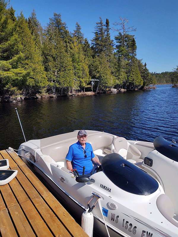 boat-for-sale-in-mequon-wi