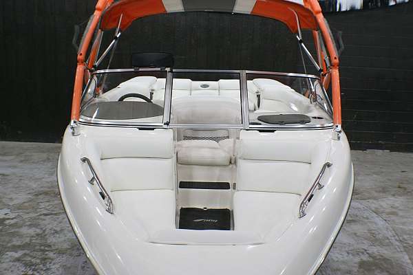 bowrider-boat-for-sale