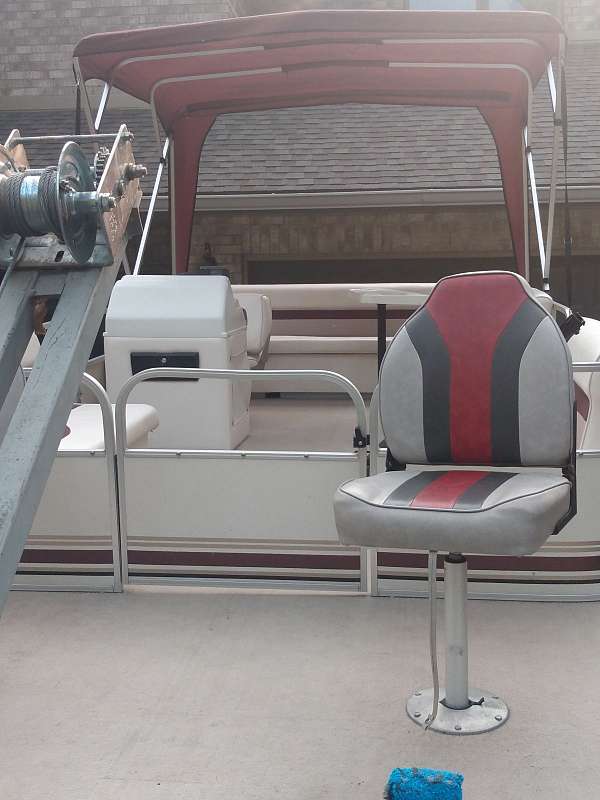 boat-for-sale-with-a-gasoline-engine-in-pequot-lakes-mn