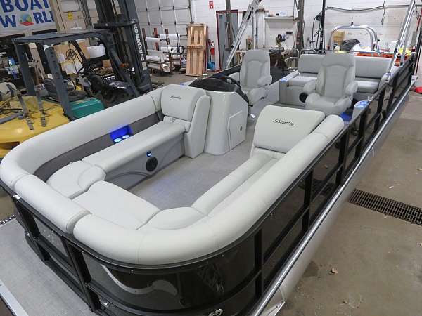 new-boat-for-sale-in-east-bethel-mn