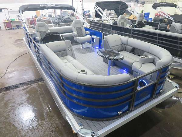 new-pontoon-ski-boat-for-sale