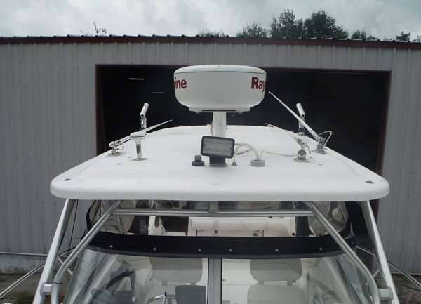 boat-for-sale-with-a-fish-finder-in-rockport-tx