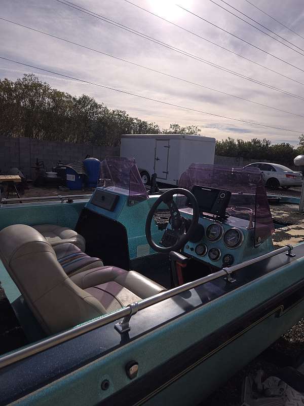 boat-for-sale-with-a-gasoline-engine-in-gilbert-az