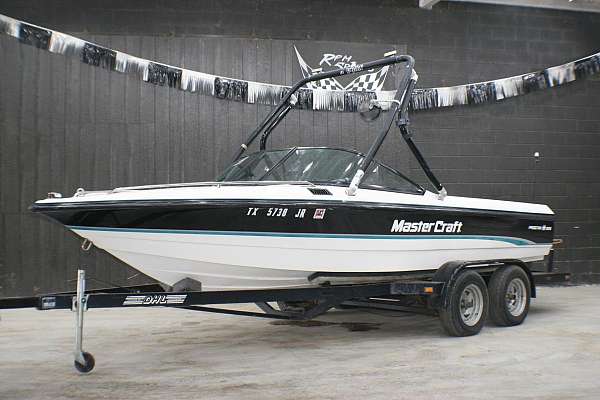 ski-boat