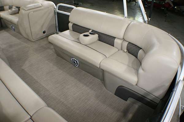 barge-pontoon-boat-for-sale-with-a-stereo-system